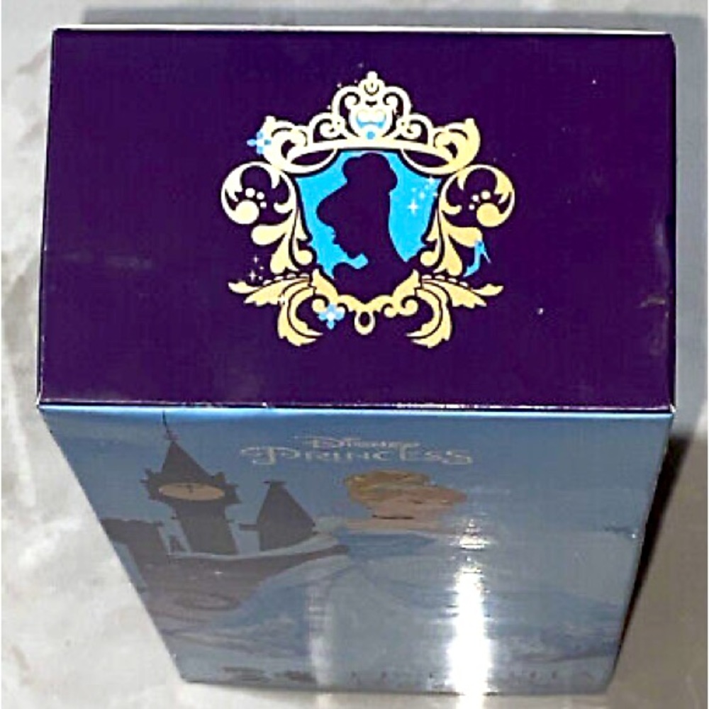 💙 DISNEY “CINDERELLA” PERFUME 💙 - Picture 2 of 3